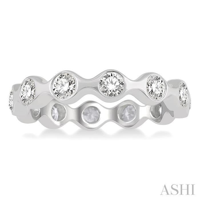 1 Ctw Pinched Circular Mount Round Cut Diamond Eternity Wedding Band in 14K White Gold