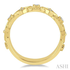 1/10 Ctw Round Cut Diamond Stack Band in 14K Yellow Gold