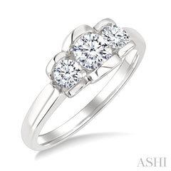 3/4 Ctw 3-Stone Round Cut Diamond Fashion Ring in 14K White Gold