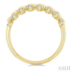 1/2 Ctw Scatter Baguette and Round Cut Diamond Fashion Band in 14K Yellow Gold
