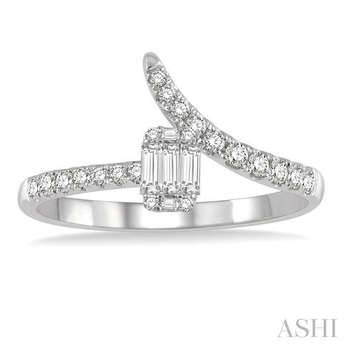 1/3 Ctw Open-End Free Form Rectangular Mount Baguette and Round Cut Diamond Ladies Ring in 14K White Gold