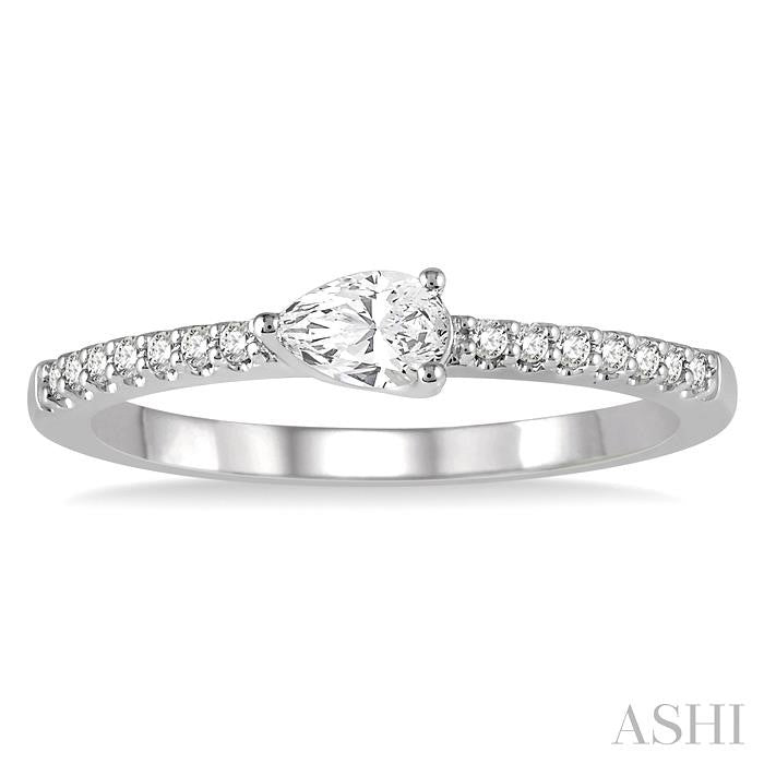 1/3 Ctw Pear Shape & Round Cut Diamond East West Ring in 14K White Gold