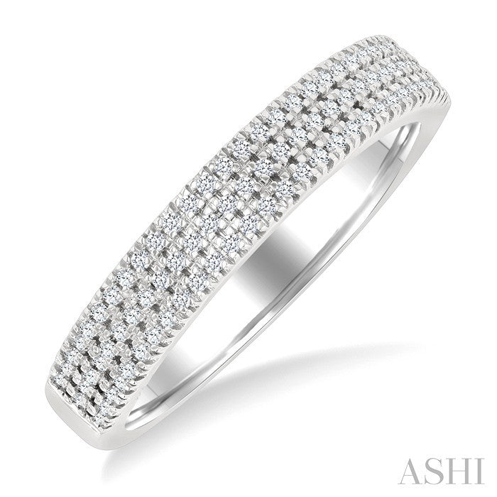 1/4 Ctw Triple Row Pave Set Round Cut Diamond Fashion Band in 14K White Gold