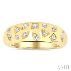 1/4 Ctw Round Cut Diamond Mosaic Wide Fashion Band in 10K Yellow Gold