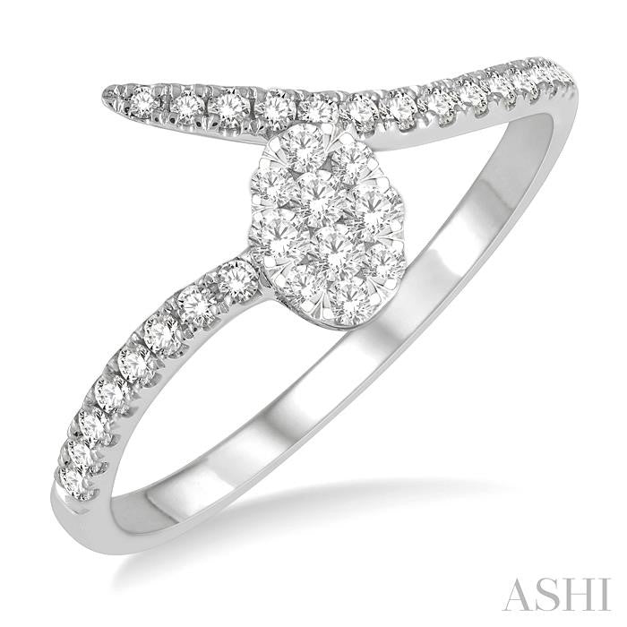 1/4 Ctw Open-End Oval Mount Lovebright Round Cut Diamond Ladies Ring in 14K White Gold