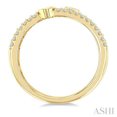 1/5 Ctw Triple Row Round Cut Diamond Fashion Band in 10K Yellow Gold
