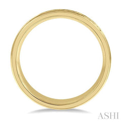 1/2 Ctw Parallel Milgrain & Niched Center Round Cut Diamond Men's Wedding Band in 14K Yellow Gold