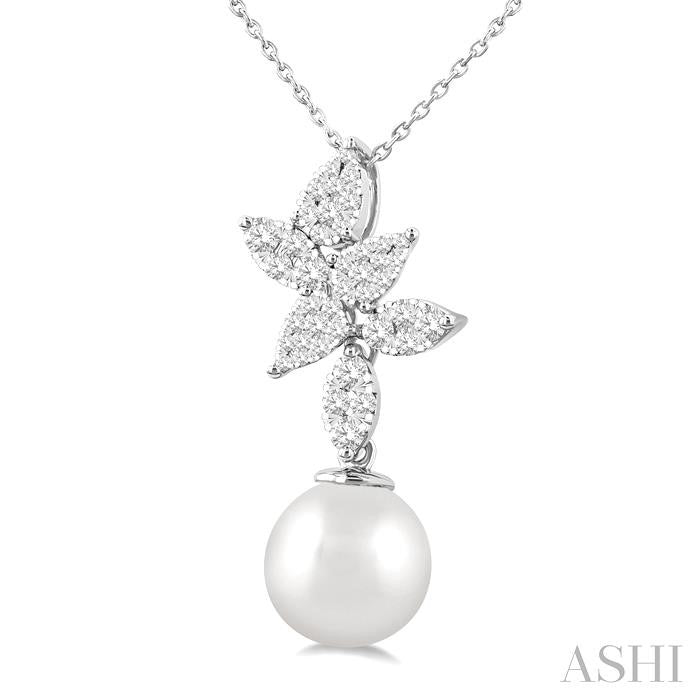 9 MM Cultured Pearl and 1/2 Ctw Lovebright Round Cut Diamond Fashion Pendant With Chain in 14K White Gold
