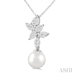 9 MM Cultured Pearl and 1/2 Ctw Lovebright Round Cut Diamond Fashion Pendant With Chain in 14K White Gold