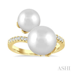 8 MM and 10 MM Cultured Pearl and 1/4 Ctw Open Bypass Round Cut Diamond Fashion Ring in 14K Yellow Gold