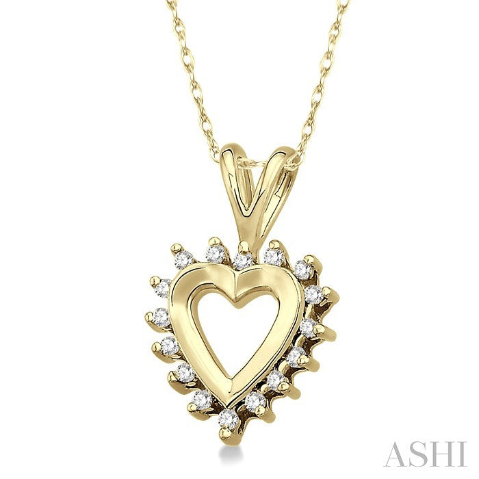 1/10 Ctw Round Cut Diamond Heart Pendant in 10K Yellow Gold with Chain