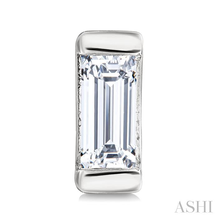 1/10 Ctw Baguette Diamond Petite Fashion Earrings in 10K White Gold