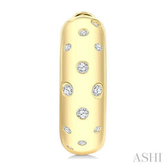 1/4 Ctw Mosaic Flush Set Round Cut Diamond Fashion Hoop Earring in 10K Yellow Gold