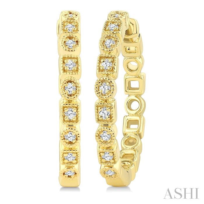 1/8 Ctw Geometric Carving Round Cut Diamond Fashion Hoop Earring in 10K Yellow Gold