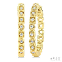 1/8 Ctw Geometric Carving Round Cut Diamond Fashion Hoop Earring in 10K Yellow Gold