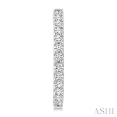 1/2 Ctw Round Cut Diamond Hoop Earrings in 14K White Gold