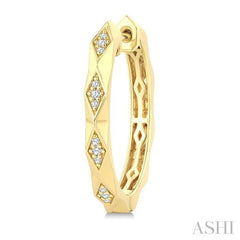 1/10 Ctw 3-D Geometric Shape Round Cut Diamond Fashion Hoop Earring in 10K Yellow Gold