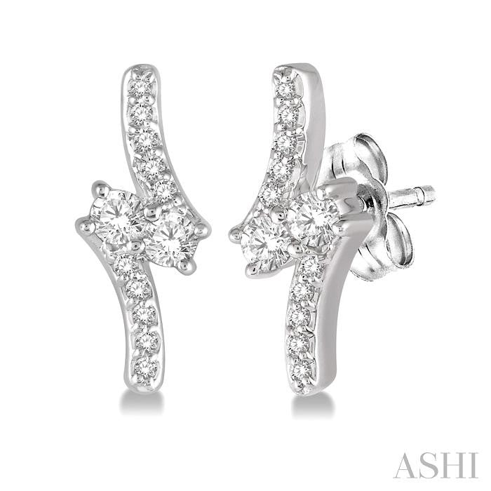 1/3 Ctw 2Stone Round Cut Diamond Earrings in 14K White Gold