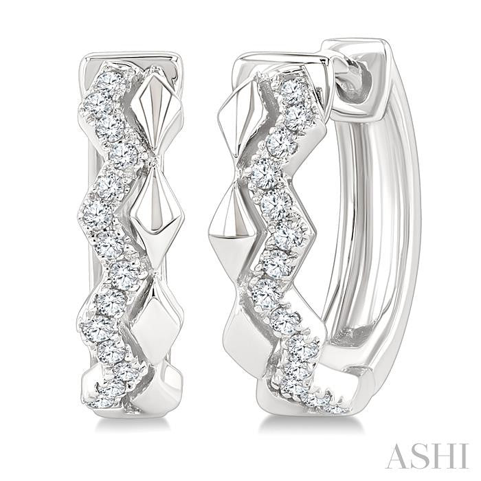 1/10 Ctw Round Cut Diamond Geometric Petite Huggie Earrings in 10K White Gold