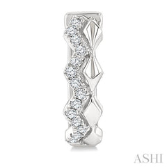 1/10 Ctw Round Cut Diamond Geometric Petite Huggie Earrings in 10K White Gold