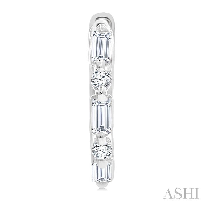 1/5 Ctw Baguette & Round Cut Diamond Petite Huggie Earrings in 10K White Gold