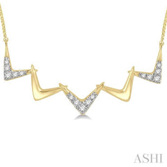 1/6 Ctw Connecting V-shape Round Cut Diamond Necklace in 10K Yellow Gold