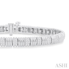 3/4 Ctw Ribbed Round Cut Diamond Fashion Bracelet in 14K White Gold