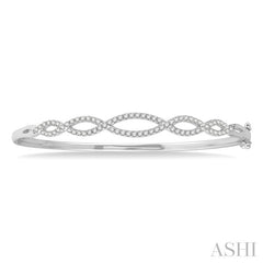 3/4 Ctw Open Infinity Round Cut Diamond Fashion Bangle in 14K White Gold