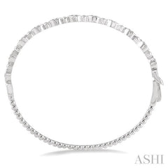1/4 Ctw Marquise Link Round Cut Stackable Diamond Bangle in 14K White Gold