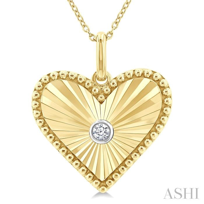 1/20 Ctw Heart Fluted Medallion Round Cut Diamond Pendant With Chain in Yellow Gold Vermeil
