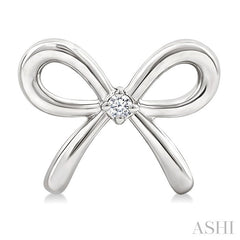 1/50 Ctw Bow Round Cut Diamond Fashion Earrings in Sterling Silver