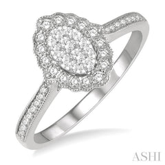 1/3 Ctw Oval Lattice Lovebright Round Cut Diamond Ladies Ring in 14K White Gold