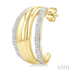 1/10 Ctw Bold Double Split Dome Shape Round Cut Diamond Fashion Half Hoop Earring in Yellow Gold Vermeil