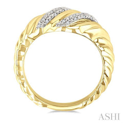 1/10 Ctw Bold Puffed Ribbed Swirl Round Cut Diamond Fashion Wide Band in Yellow Gold Vermeil