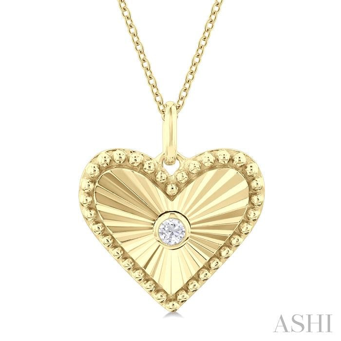 1/20 Ctw Heart fluted medallion Round Cut Diamond Pendant With Chain in 10K Yellow Gold