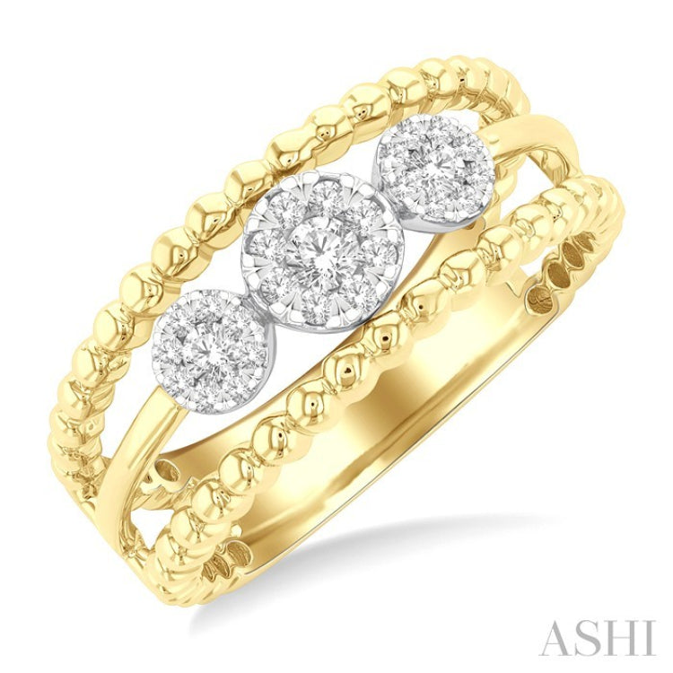 1/4 Ctw Past, Present & Future Lovebright Round Cut Diamond Fashion Ring in 14K Yellow and White Gold