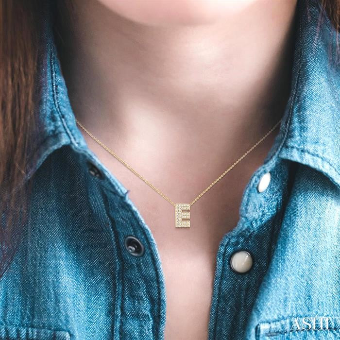 1/10 Ctw Bubble Accent Initial 'E' Round Cut Diamond Fashion Pendant With Chain in 10K Yellow Gold