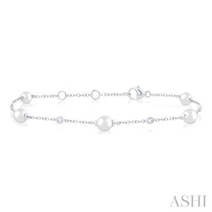 5 MM Round Shape Cultured Pearl and 1/6 Ctw Round Cut Diamond Fashion Station Bracelet in 14K White Gold