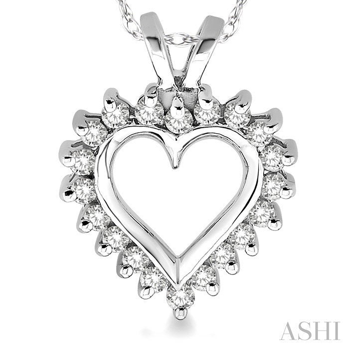 1/4 Ctw Round Diamond Heart Pendant in 10K White Gold with Chain