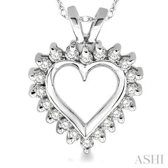 1/4 Ctw Round Diamond Heart Pendant in 10K White Gold with Chain