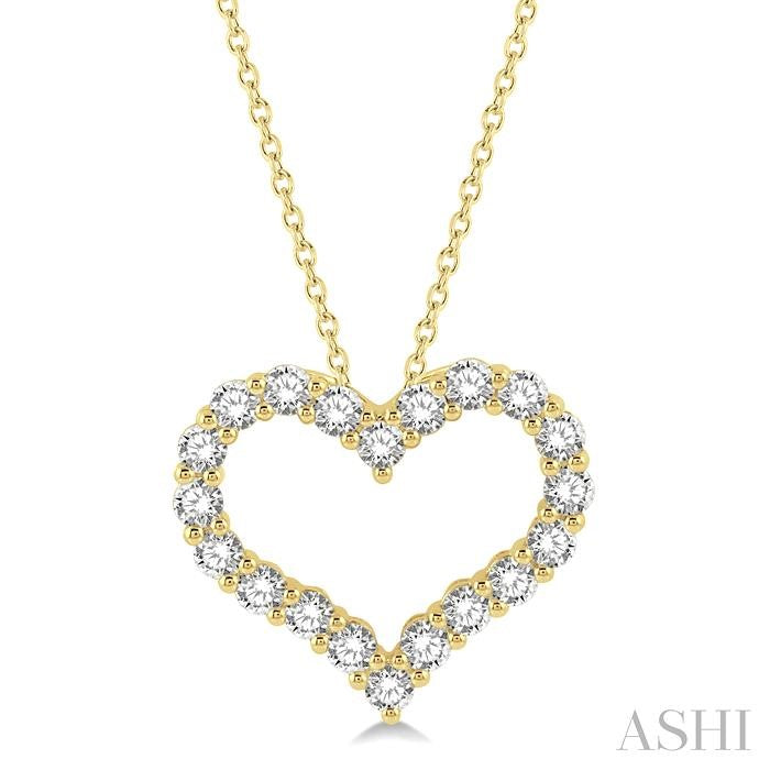 1 Ctw Heart Shape Round Cut Diamond Pendant With Chain in 14K Yellow Gold
