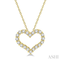 1/2 Ctw Heart Shape Round Cut Diamond Pendant With Chain in 14K Yellow Gold