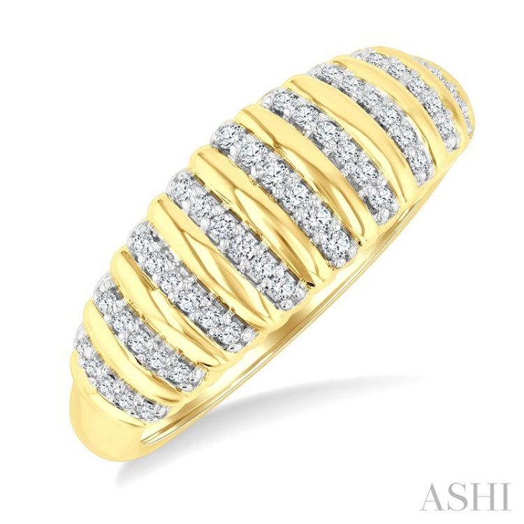 1/5 Ctw Ribbed Dome Shape Round Cut Diamond Fashion Ring in 10K Yellow Gold