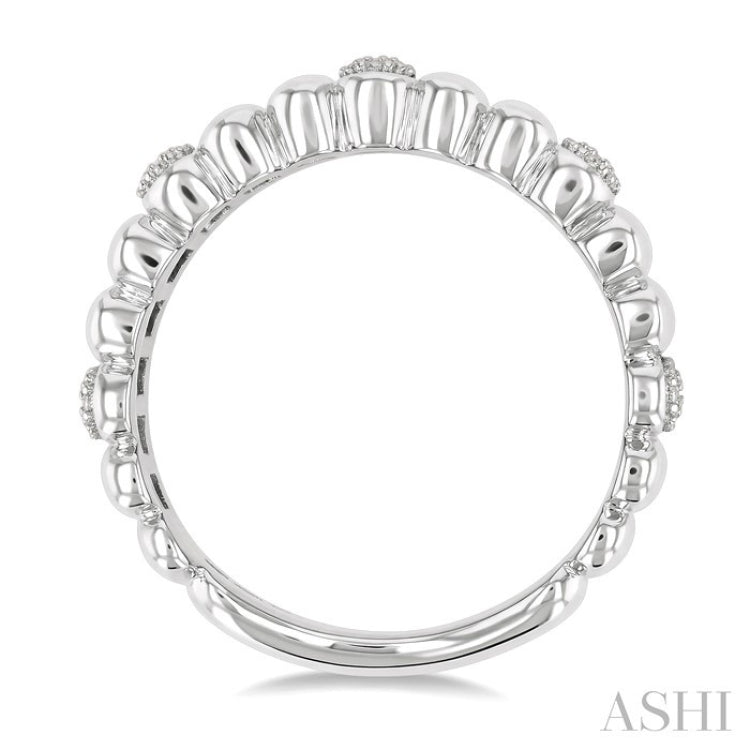 1/10 Ctw Wide Ribbed Plain Polished and Round Cut Diamond Bold Fashion Band in Sterling Silver
