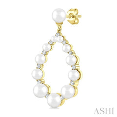 2 MM-4.5 MM Drop Tear Round Shape Cultured Pearls and 1/4 Ctw Round Cut Diamond Fashion Earring in 14K Yellow Gold