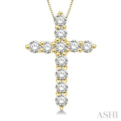1/4 Ctw Round Cut Diamond Cross Pendant in 14K Yellow Gold with Chain