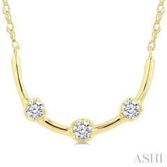 1/10 Ctw Round Cut Diamond Smile Bar Necklace in 10K Yellow Gold