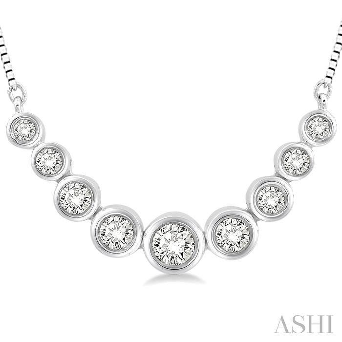 1/3 Ctw Circular Mounts Round Cut Diamond Necklace in 14K White Gold