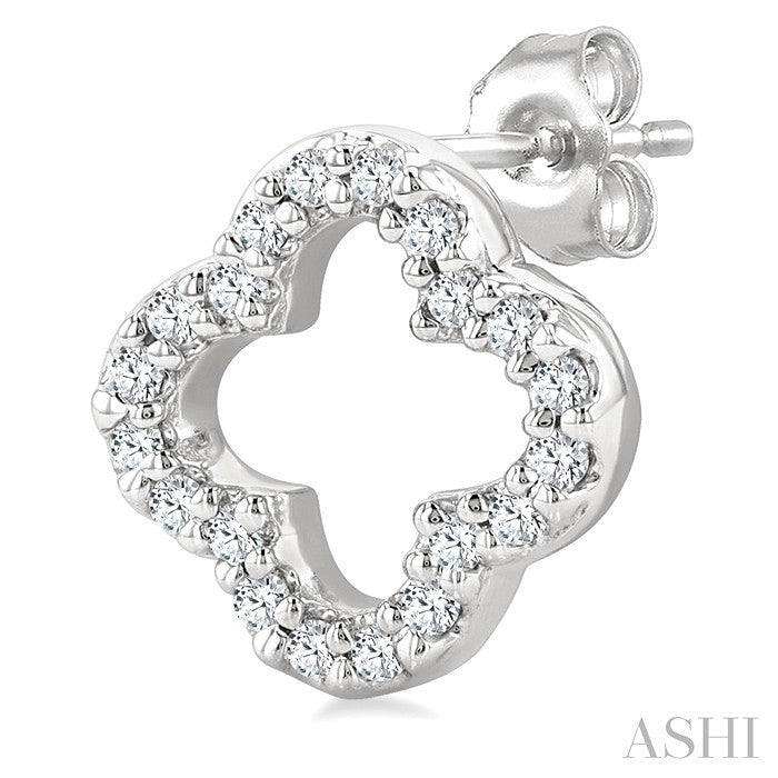 1/6 Ctw Petite Clover Round Cut Diamond Fashion Stud Earring in 10K White Gold
