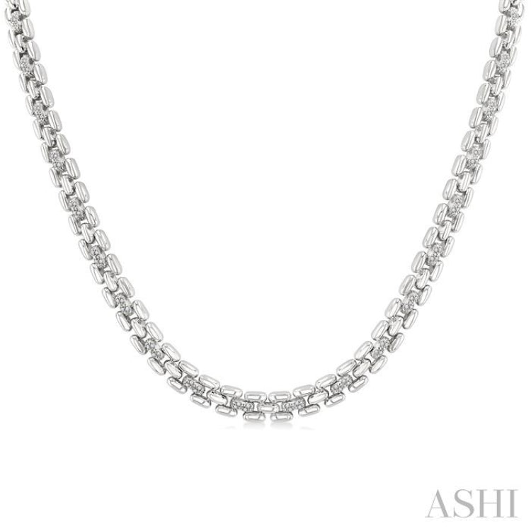 1/4 Ctw Bold Panther Link Round Cut Diamond Fashion Necklace in Sterling Silver